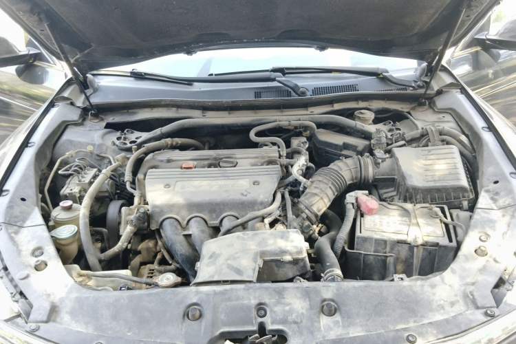 Used Honda Crosstour 2012 2.4L Luxury Edition Engine Bay