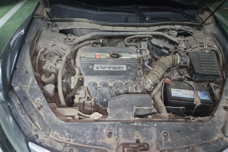 Used Honda Crosstour 2012 2.4L Luxury Edition Engine Bay