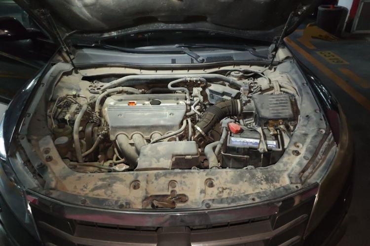 Used Honda Crosstour 2012 2.4L Luxury Edition Engine Bay