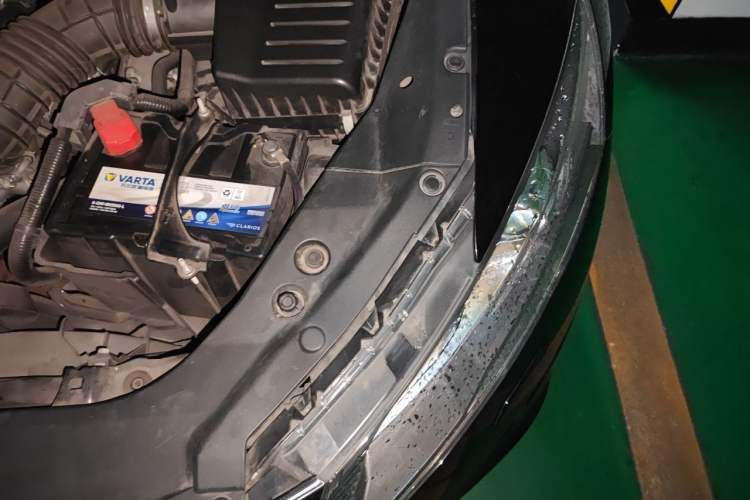 Used Honda Crosstour 2012 2.4L Luxury Edition Engine Bay Left