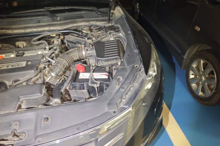 Used Honda Crosstour 2012 2.4L Luxury Edition Engine Bay Left
