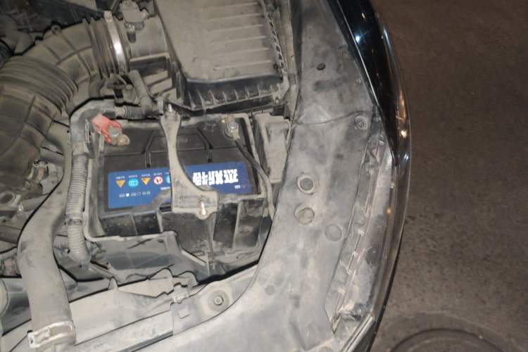 Used Honda Crosstour 2012 2.4L Luxury Edition Engine Bay Left
