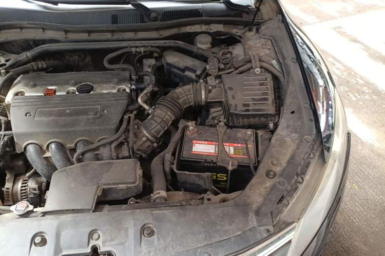 Used Honda Crosstour 2012 2.4L Luxury Edition Engine Bay Left