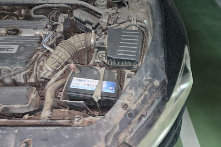 Used Honda Crosstour 2012 2.4L Luxury Edition Engine Bay Left