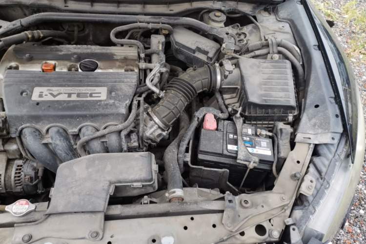 Used Honda Crosstour 2012 2.4L Luxury Edition Engine Bay Left