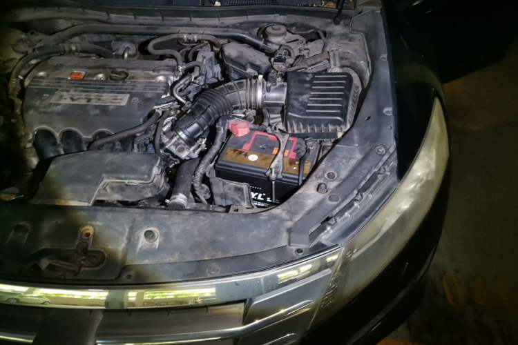 Used Honda Crosstour 2012 2.4L Luxury Edition Engine Bay Left