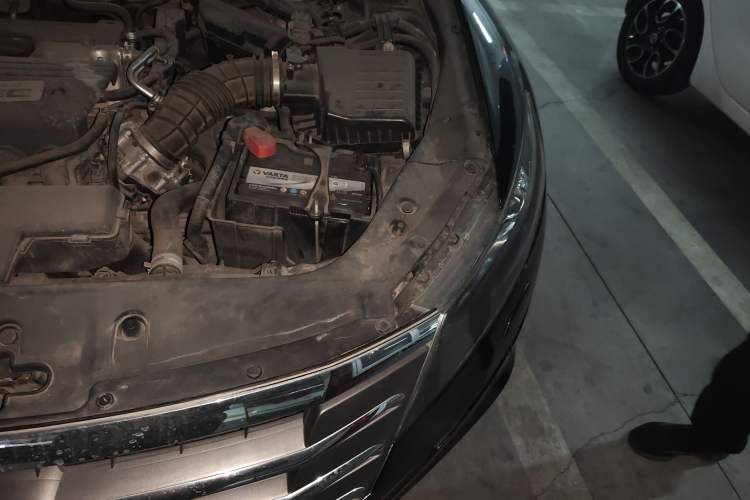 Used Honda Crosstour 2012 2.4L Luxury Edition Engine Bay Left