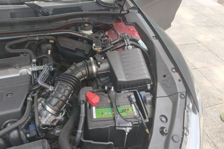 Used Honda Crosstour 2012 2.4L Luxury Edition Engine Bay Left