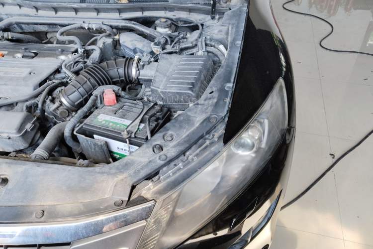 Used Honda Crosstour 2012 2.4L Luxury Edition Engine Bay Left