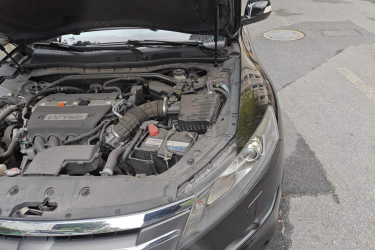 Used Honda Crosstour 2012 2.4L Luxury Edition Engine Bay Left