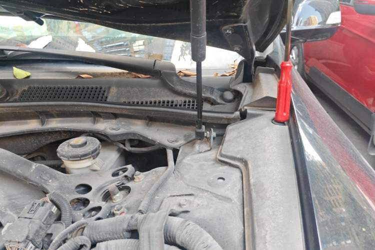 Used Honda Crosstour 2012 2.4L Luxury Edition Engine Bay Left