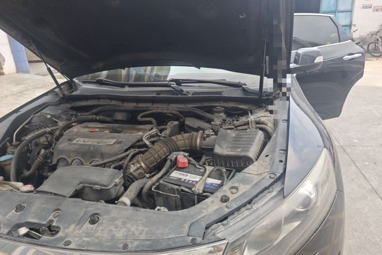 Used Honda Crosstour 2012 2.4L Luxury Edition Engine Bay Left