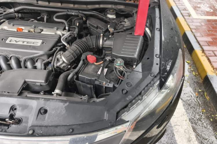 Used Honda Crosstour 2012 2.4L Luxury Edition Engine Bay Left