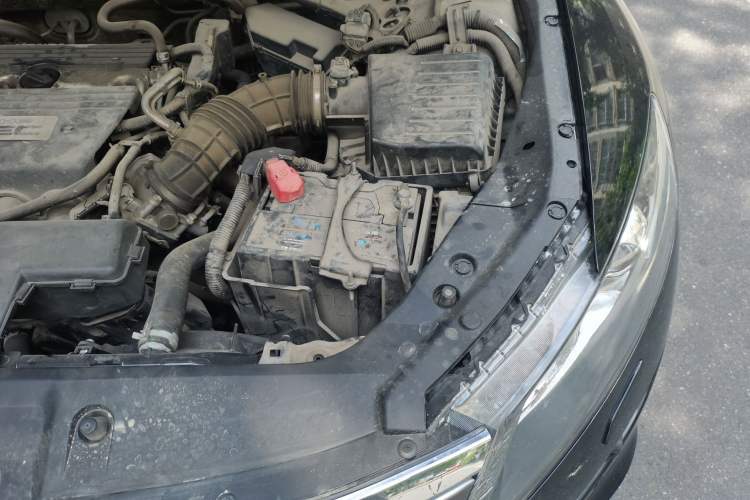 Used Honda Crosstour 2012 2.4L Prestige Edition Engine Bay Left