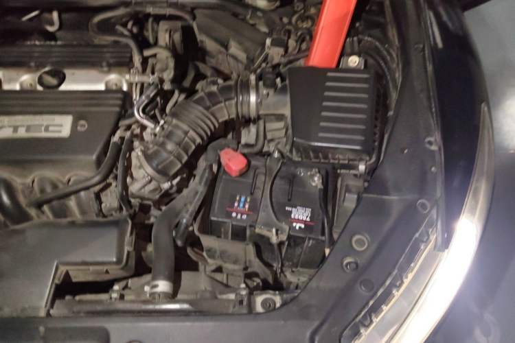 Used Honda Crosstour 2012 2.4L Luxury Edition Engine Bay Left