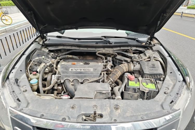 Used Honda Crosstour 2012 2.4L Luxury Edition Engine Bay