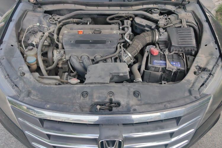 Used Honda Crosstour 2012 2.4L Luxury Edition Engine Bay