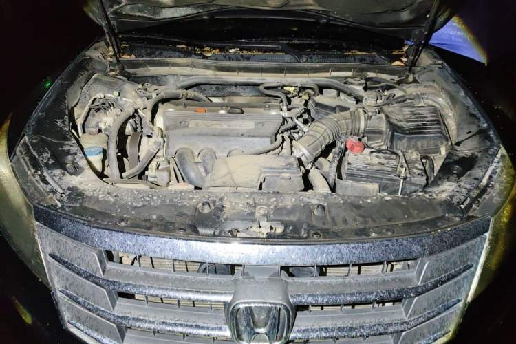 Used Honda Crosstour 2012 2.4L Luxury Edition Engine Bay