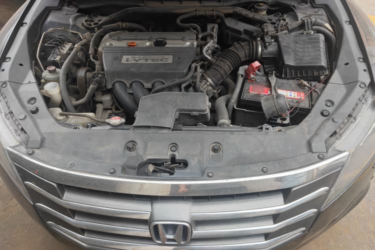 Used Honda Crosstour 2012 2.4L Prestige Edition Engine Bay
