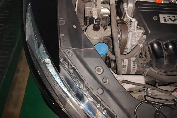 Used Honda Crosstour 2012 2.4L Luxury Edition Engine Bay Right