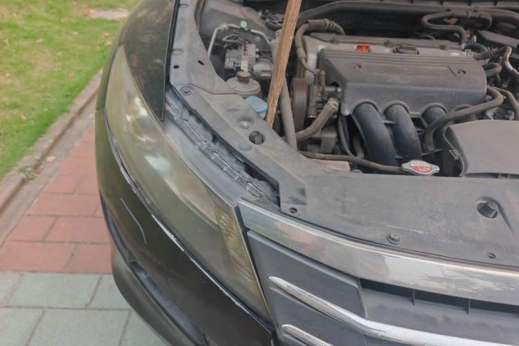 Used Honda Crosstour 2012 2.4L Luxury Edition Engine Bay Right