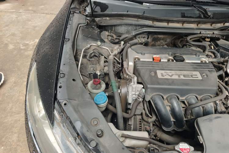 Used Honda Crosstour 2012 2.4L Luxury Edition Engine Bay Right