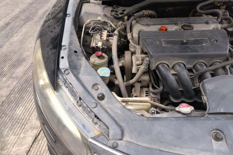 Used Honda Crosstour 2012 2.4L Luxury Edition Engine Bay Right