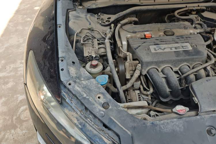 Used Honda Crosstour 2012 2.4L Luxury Edition Engine Bay Right