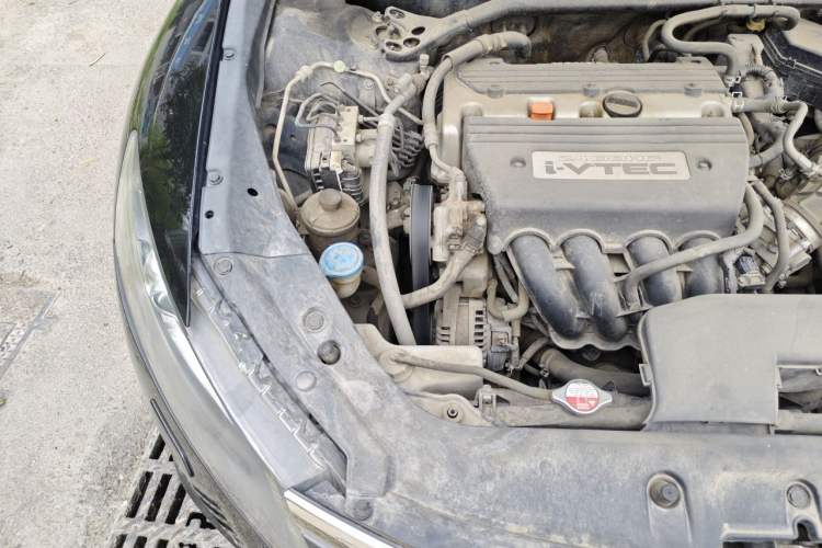 Used Honda Crosstour 2012 2.4L Prestige Edition Engine Bay Right
