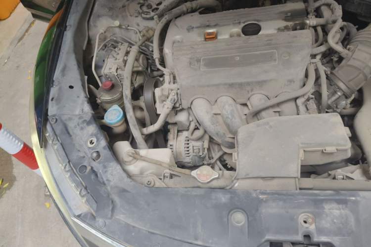 Used Honda Crosstour 2012 2.4L Luxury Edition Engine Bay Right