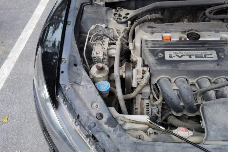 Used Honda Crosstour 2012 2.4L Prestige Edition Engine Bay Right