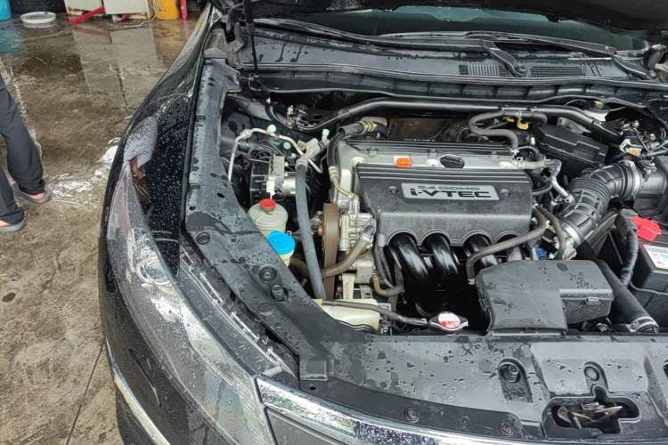 Used Honda Crosstour 2012 2.4L Luxury Edition Engine Bay Right