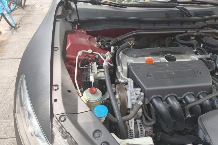 Used Honda Crosstour 2012 2.4L Luxury Edition Engine Bay Right
