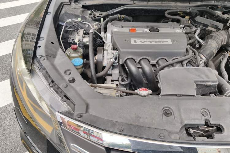 Used Honda Crosstour 2012 2.4L Luxury Edition Engine Bay Right