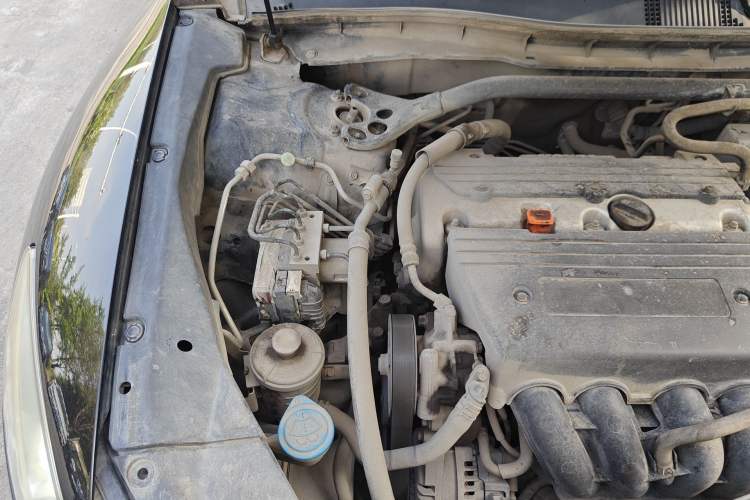 Used Honda Crosstour 2012 2.4L Luxury Edition Engine Bay Right