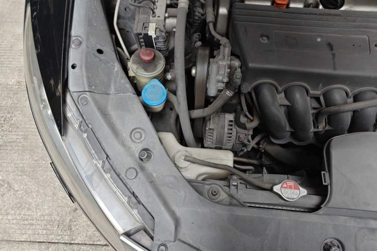 Used Honda Crosstour 2012 2.4L Prestige Edition Engine Bay Right