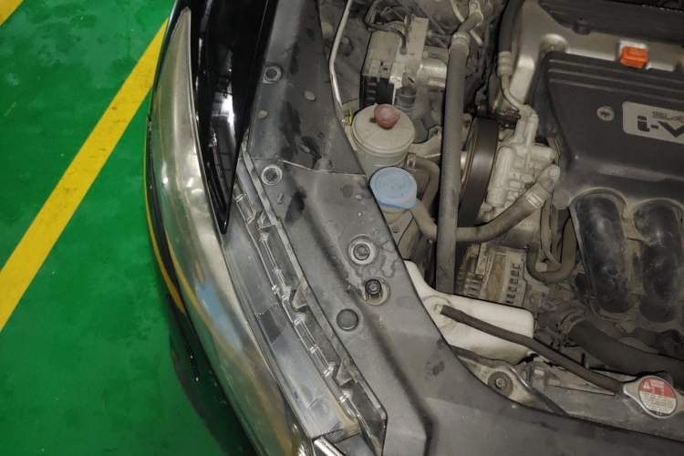 Used Honda Crosstour 2012 2.4L Luxury Edition Engine Bay Right