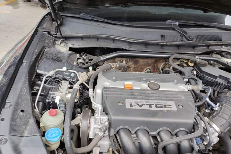 Used Honda Crosstour 2012 2.4L Luxury Edition Engine Bay Right