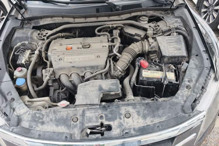 Used Honda Crosstour 2012 2.4L Luxury Edition Engine Bay