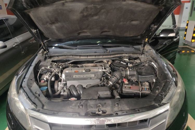 Used Honda Crosstour 2012 2.4L Luxury Edition Engine Bay