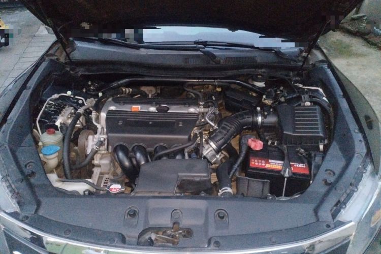 Used Honda Crosstour 2012 2.4L Luxury Edition Engine Bay