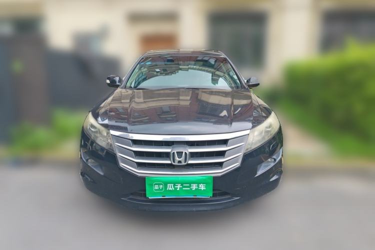 Used Honda Crosstour 2012 2.4L Luxury Edition Front