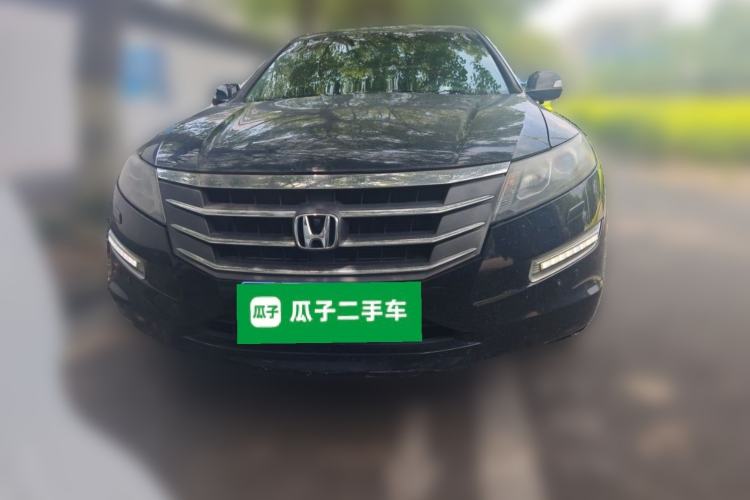 Used Honda Crosstour 2012 2.4L Luxury Edition Front