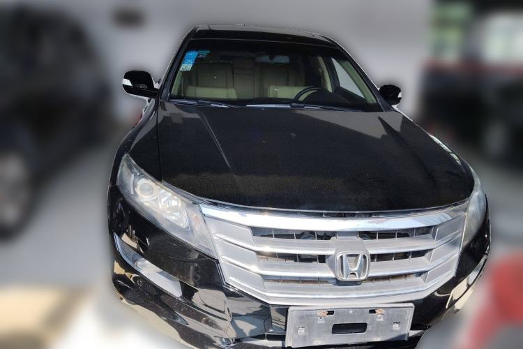 Used Honda Crosstour 2012 2.4L Luxury Edition Front
