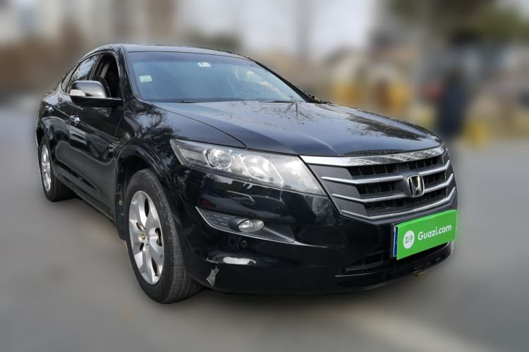 Used Honda Crosstour 2012 2.4L Prestige Edition Front Right 45 Deg