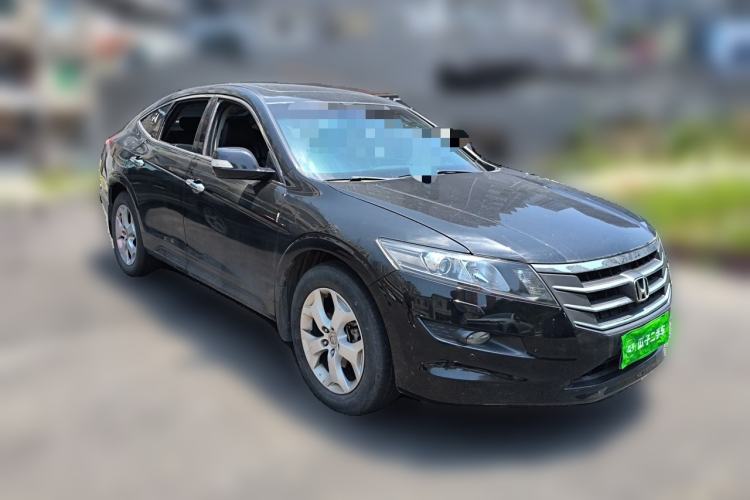 Used Honda Crosstour 2012 2.4L Prestige Edition Front Right 45 Deg
