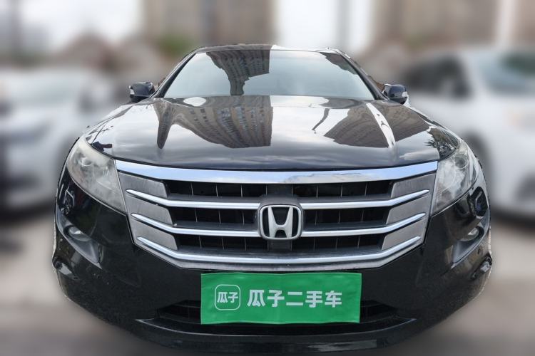 Used Honda Crosstour 2012 2.4L Luxury Edition Front