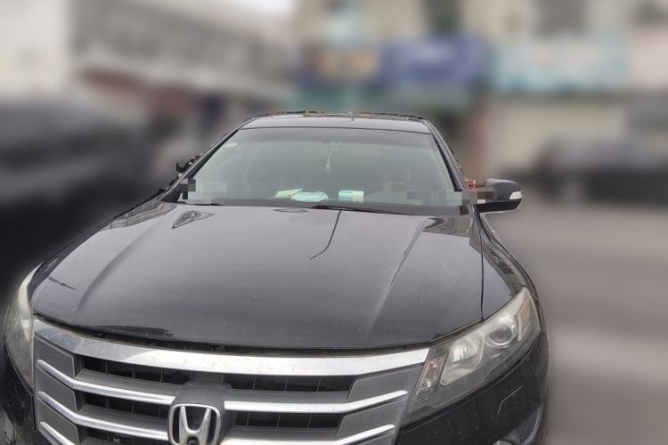 Used Honda Crosstour 2012 2.4L Luxury Edition Front