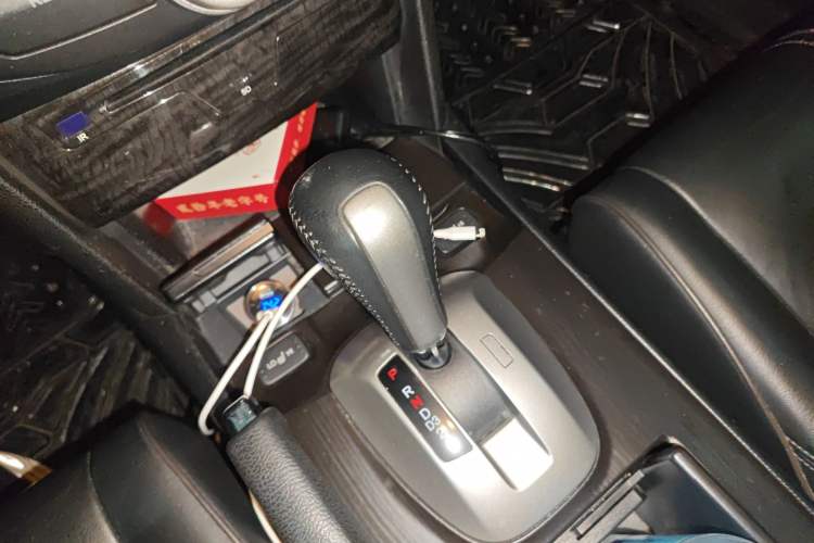 Used Honda Crosstour 2012 2.4L Luxury Edition Gear Lever