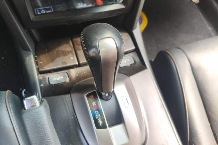 Used Honda Crosstour 2012 2.4L Luxury Edition Gear Lever